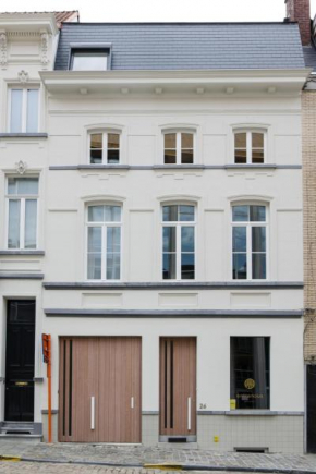  Entrenous B&B Ghent  Гент